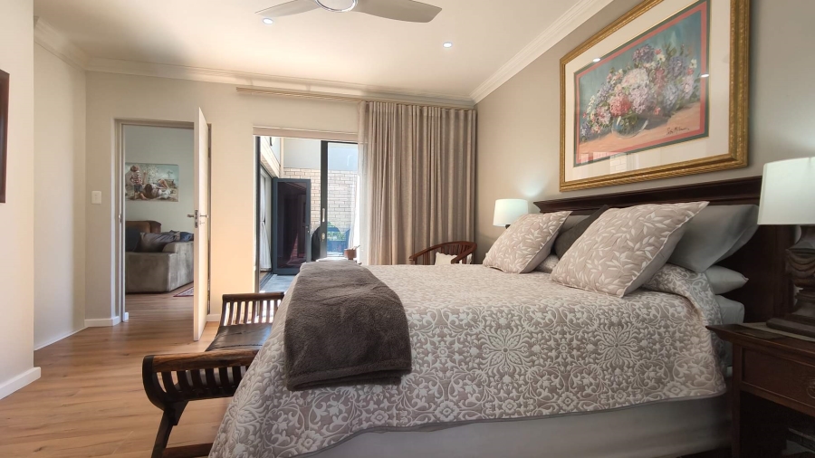 3 Bedroom Property for Sale in Blue Ridge Western Cape